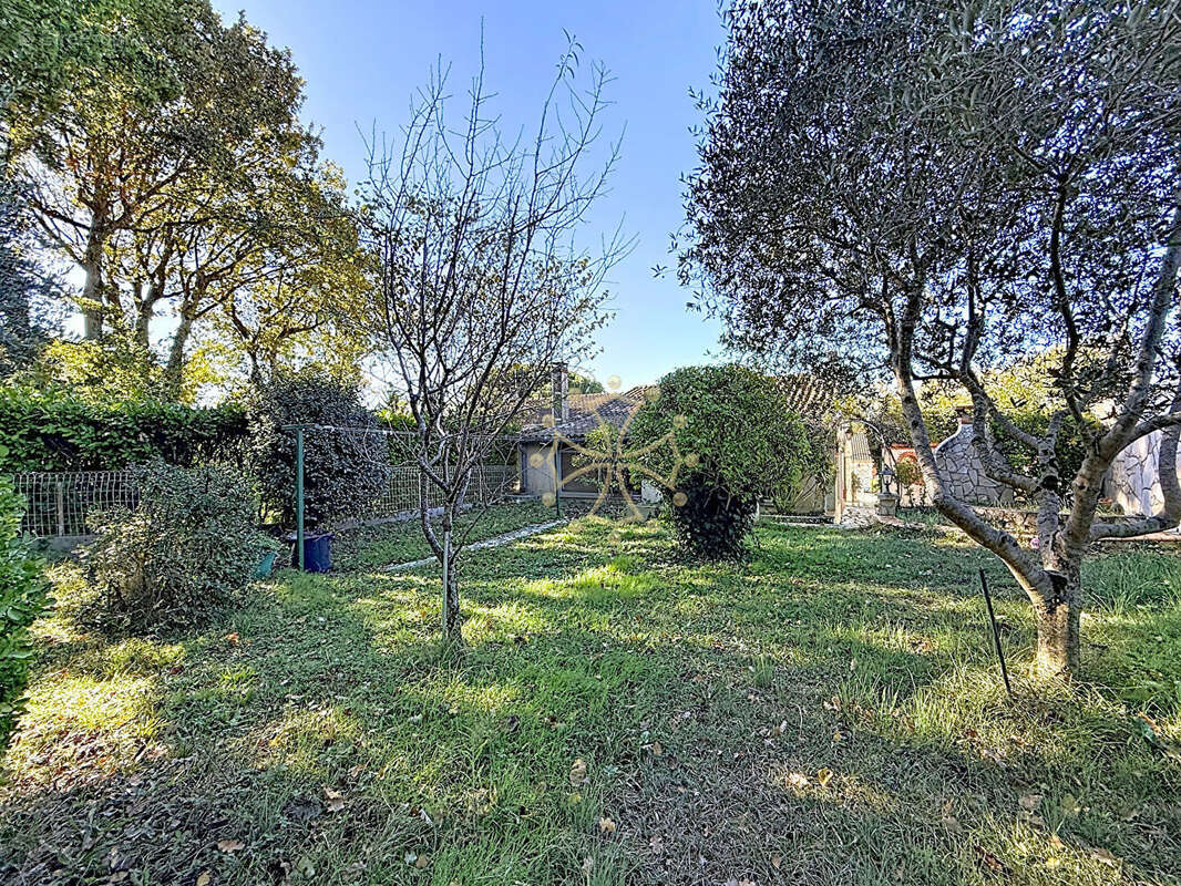 Maison à SAINT-JEAN