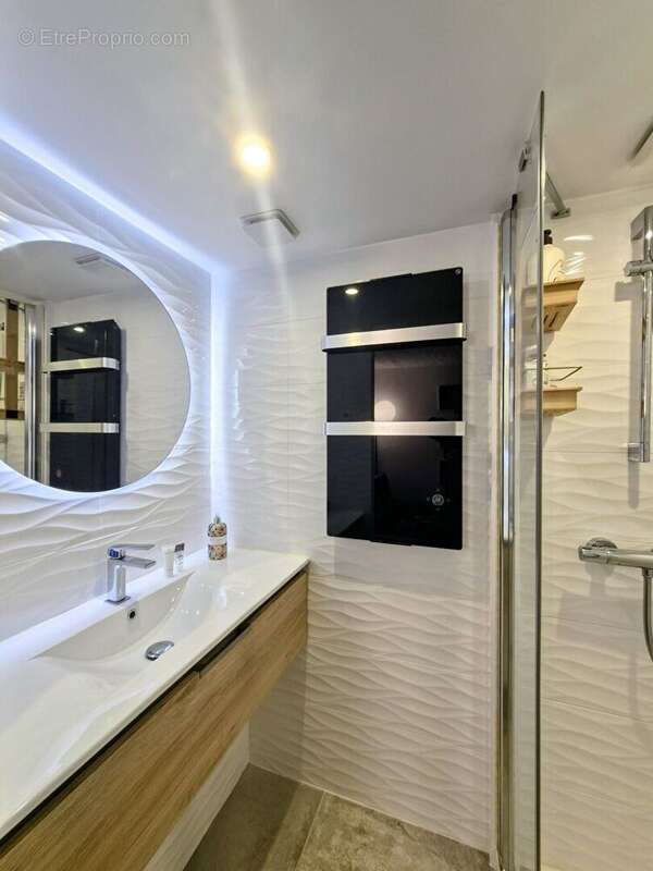 Appartement à HYERES