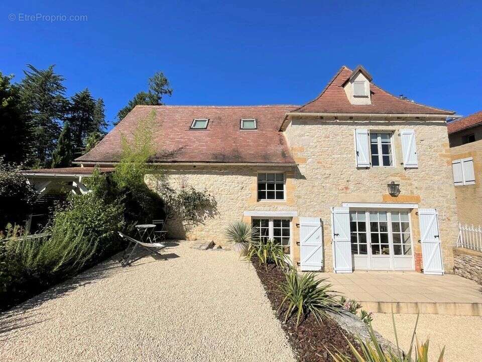 Maison à CAZALS
