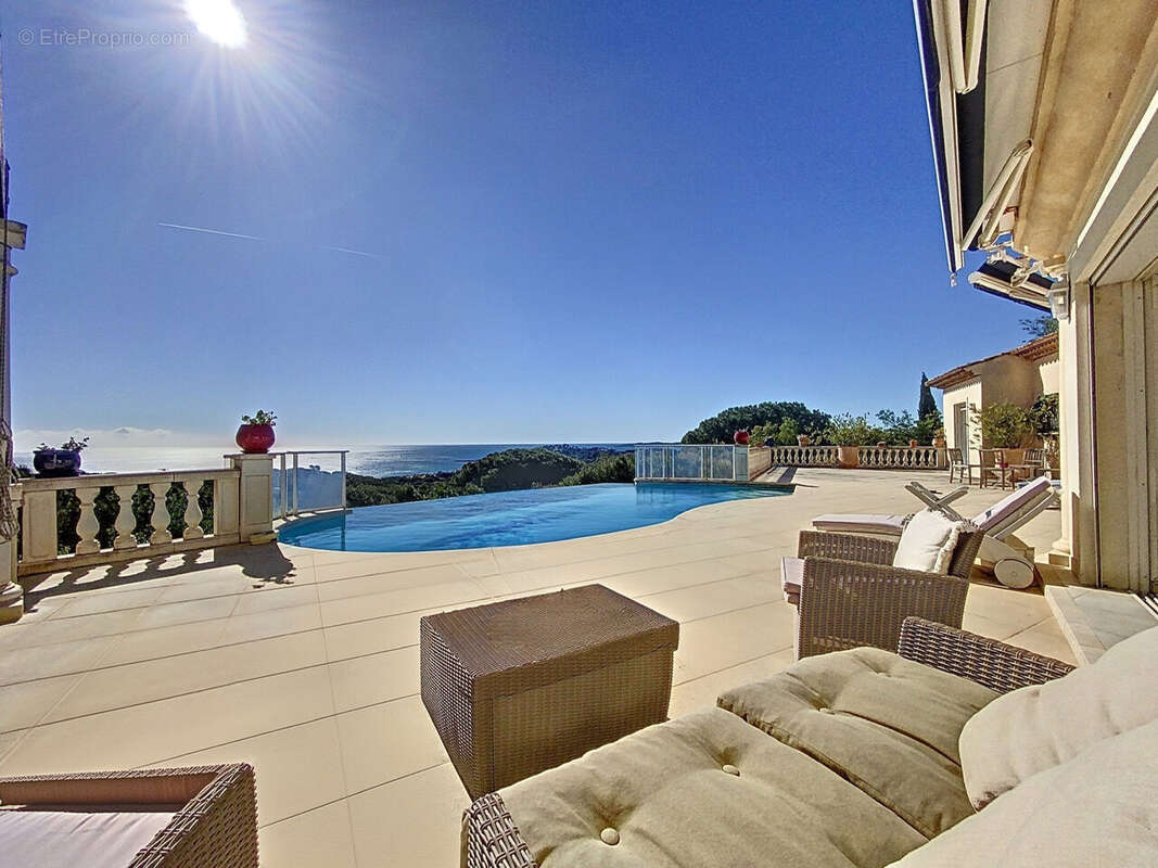 Maison 241 m² à Sainte-Maxime  - photo 8