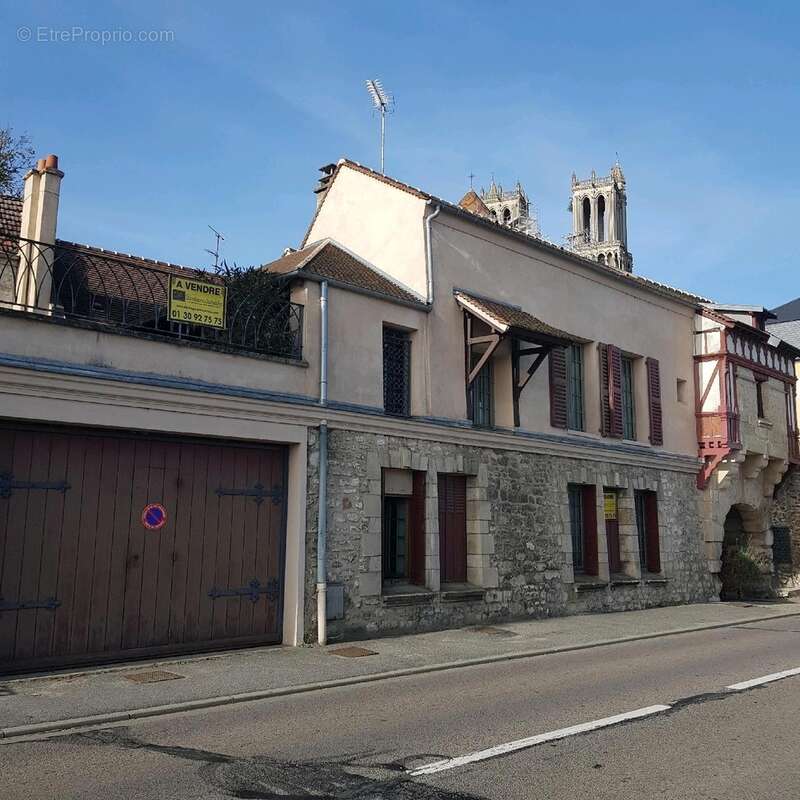 Appartement à MANTES-LA-JOLIE