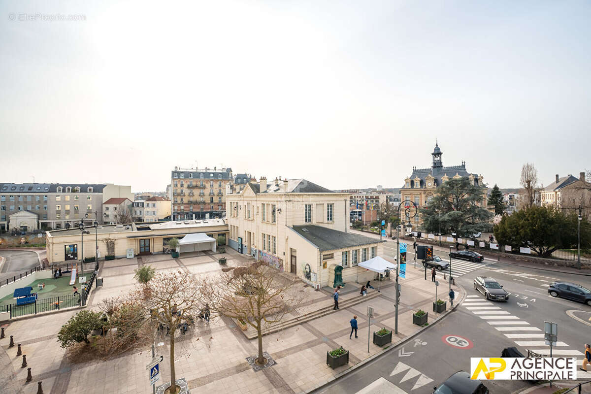 Appartement à MAISONS-LAFFITTE