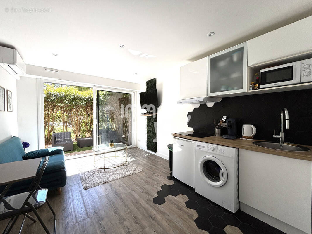 Appartement à FREJUS