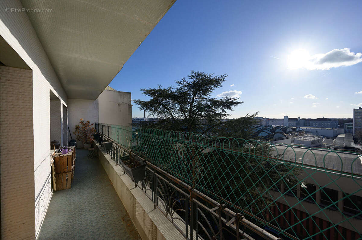Appartement à FONTENAY-SOUS-BOIS