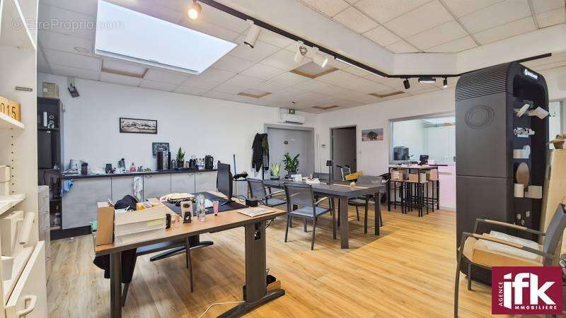 Commerce à HORBOURG-WIHR