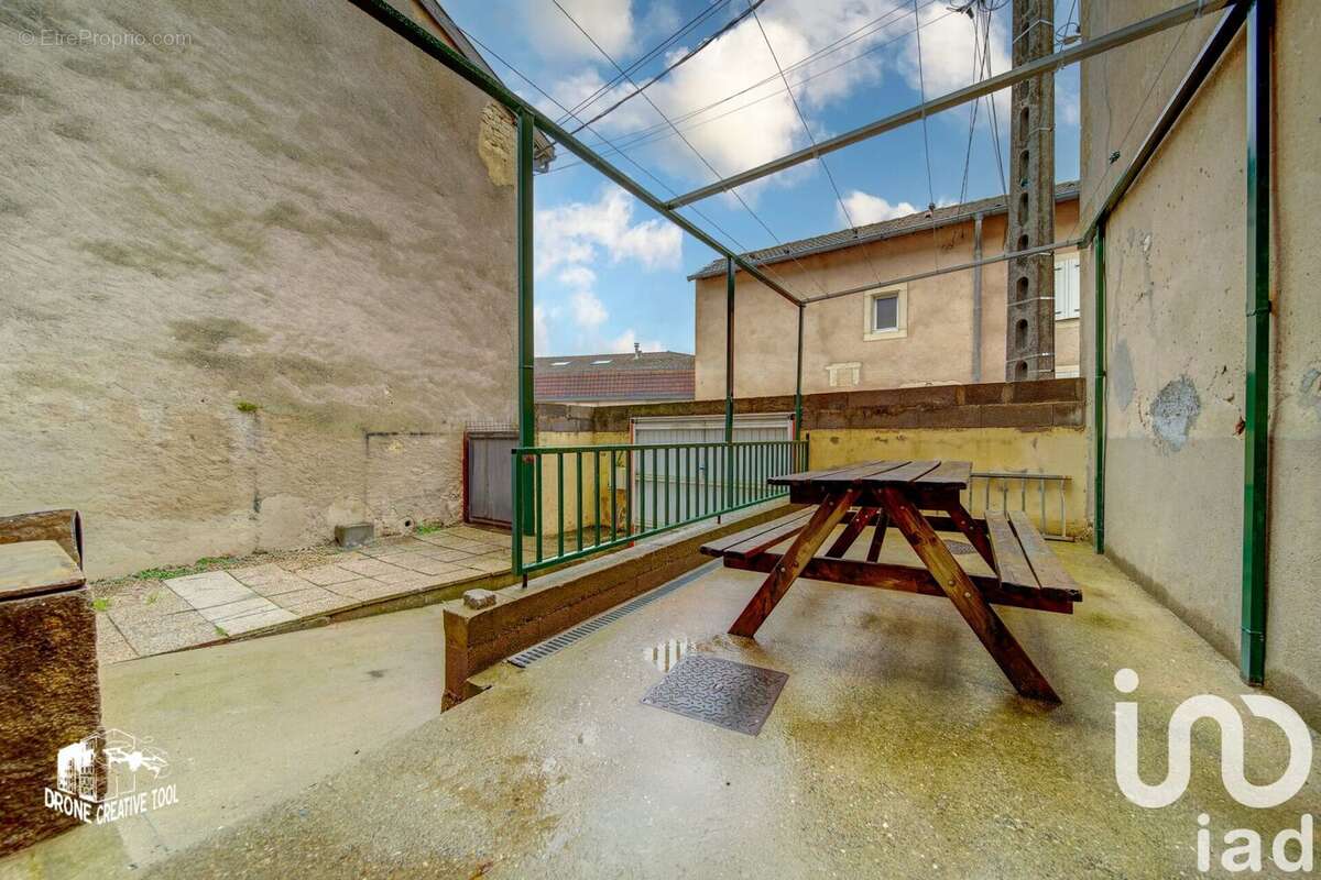 Photo 7 - Maison à THIAUCOURT-REGNIEVILLE