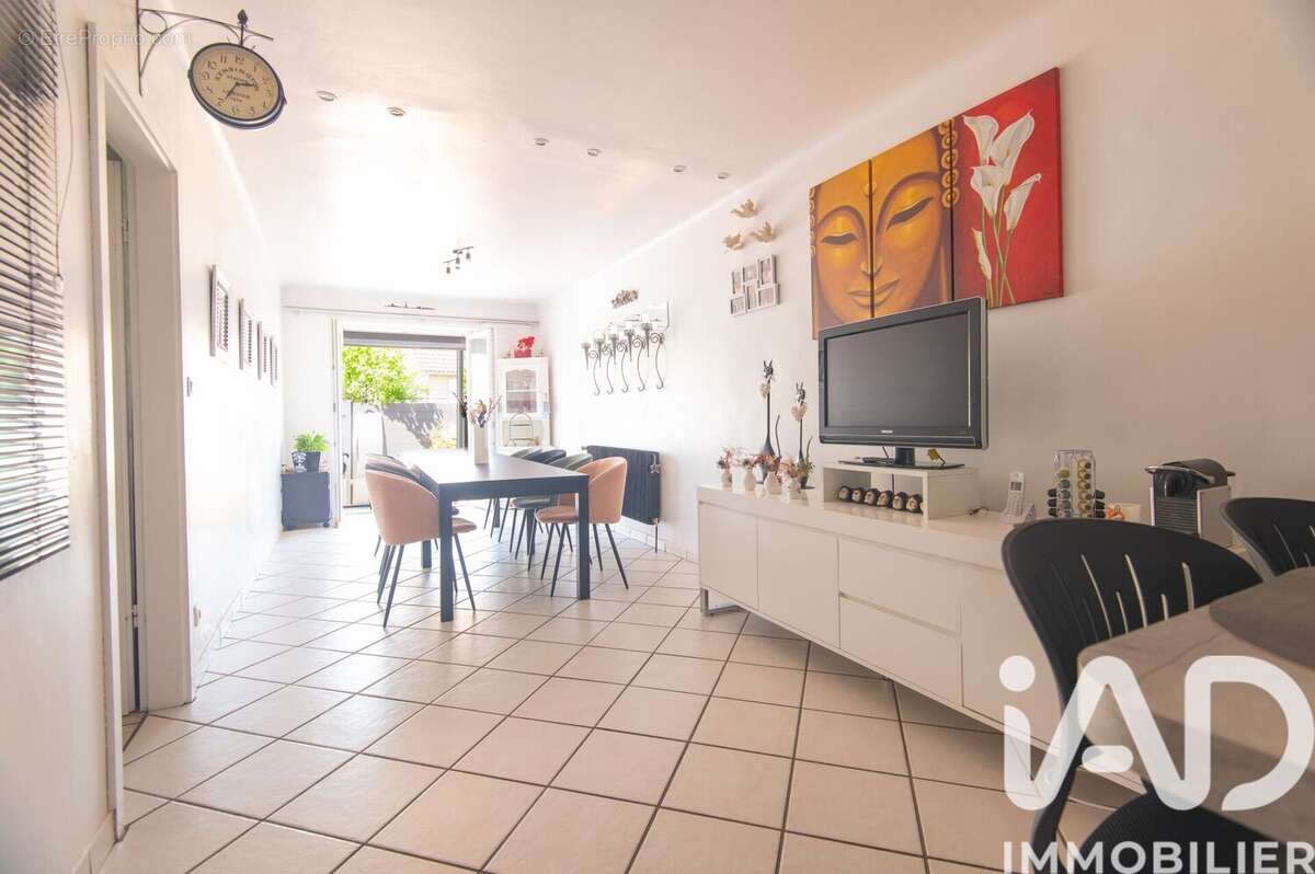 Photo 8 - Maison à AUGNY