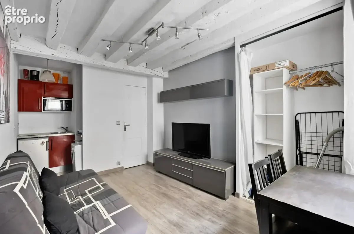 Appartement 1 pièce 15 m² à vendre à Paris-4e (75004) - photo 2