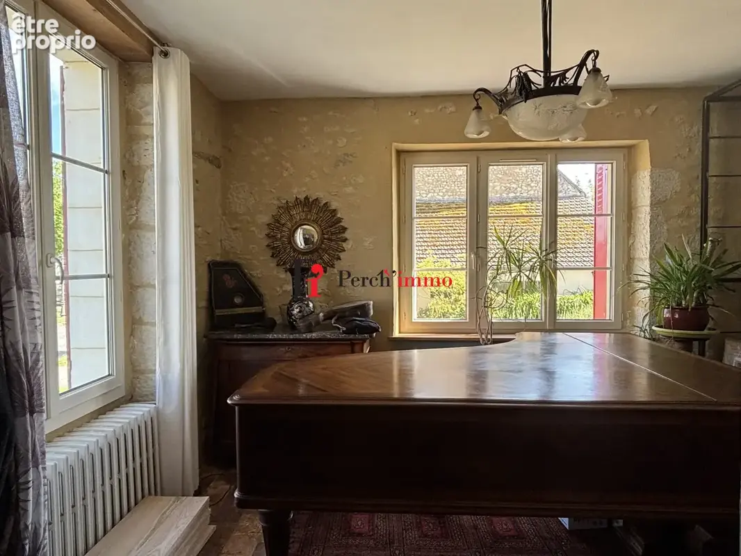 Maison 6 pièces 137 m² à vendre à Mortagne-Au-Perche (61400) - photo 3