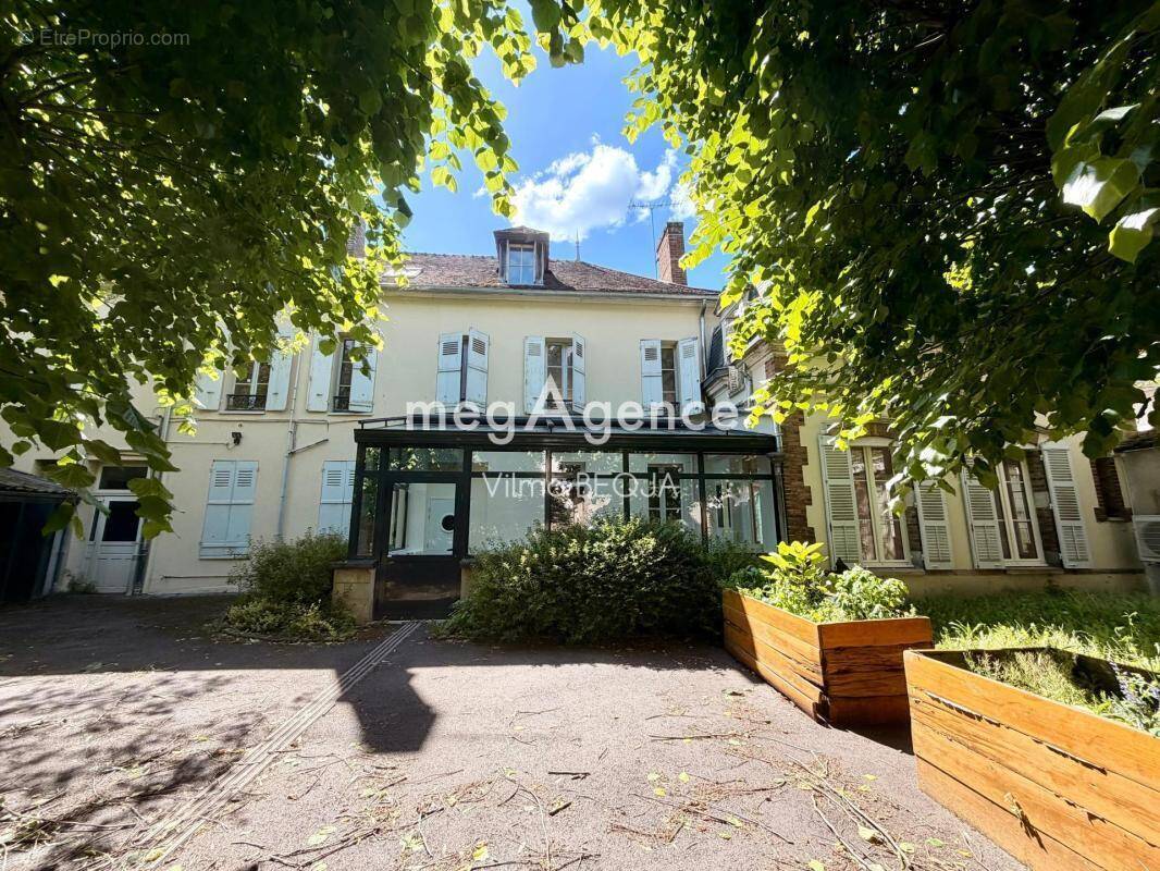 Appartement à SENS