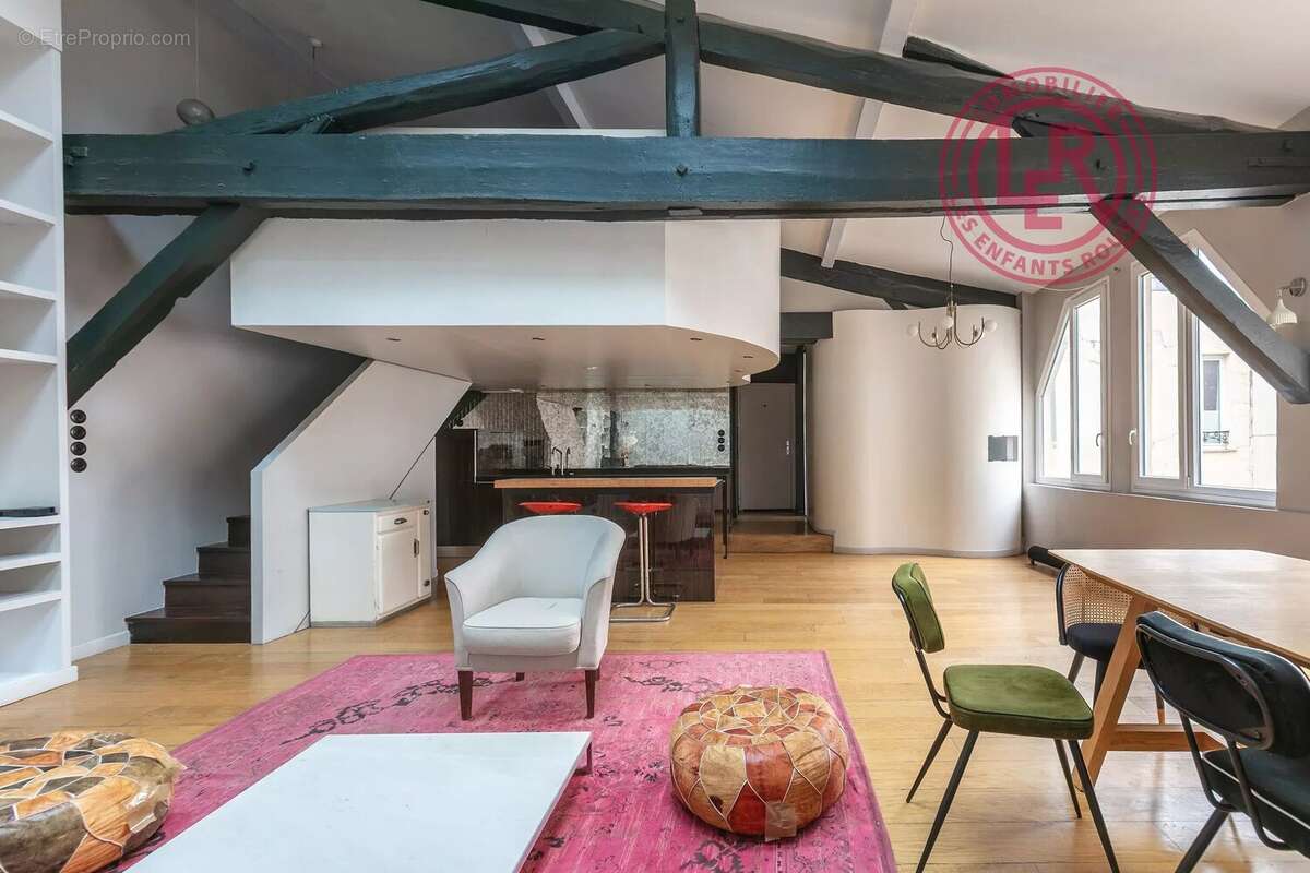 Appartement à PARIS-11E