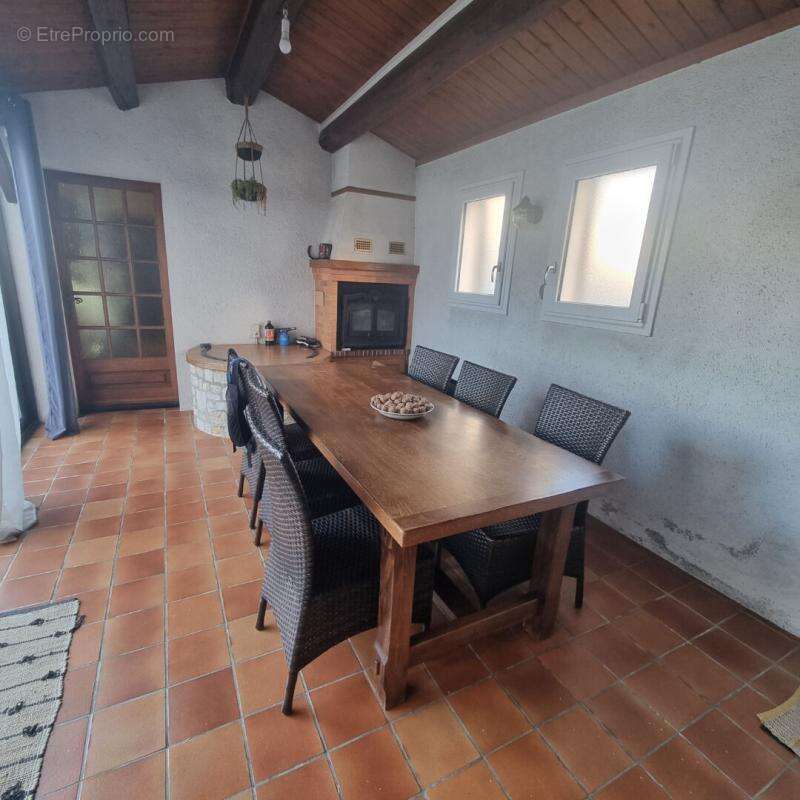 Maison à GRUES