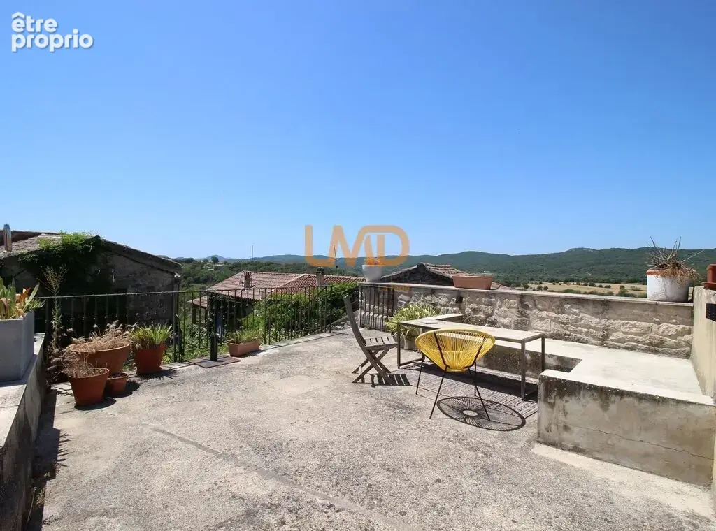 Maison à BESSAS