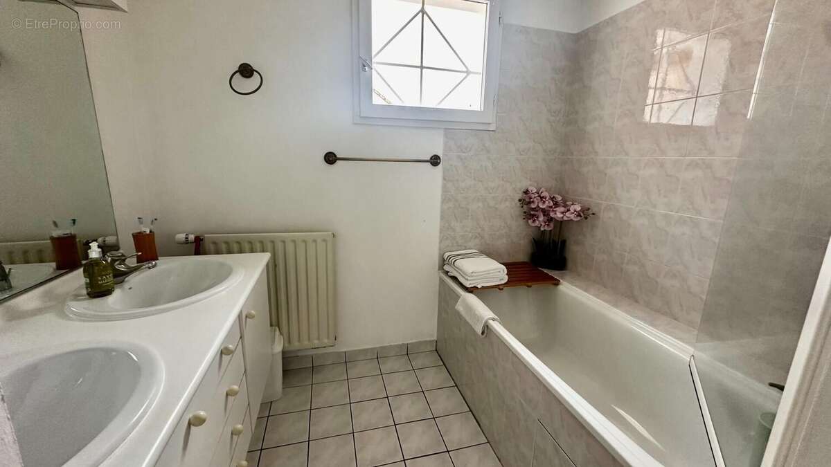 Photo 6 - Maison à CHEVRY-COSSIGNY