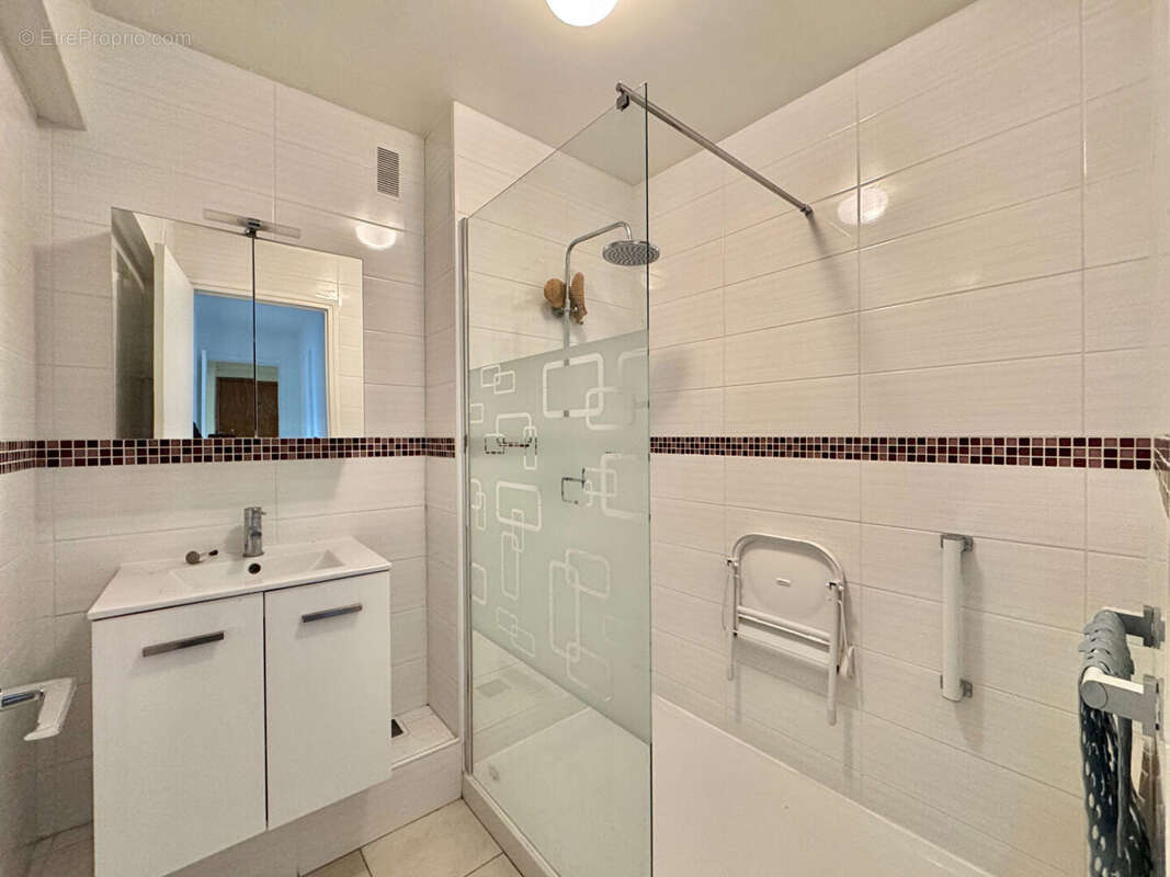Appartement à CLICHY