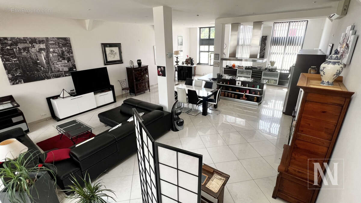 Autre à SAINTE-SAVINE