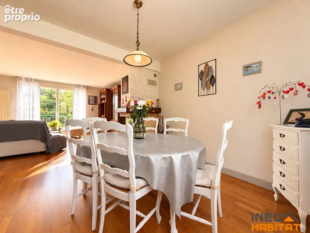 Maison 5 pièces - 4 chambres - Terrain de 2 780 m² - Au calme - photo 2