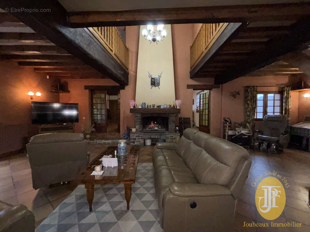 Maison à SAINT-PIERRE-DE-BAILLEUL