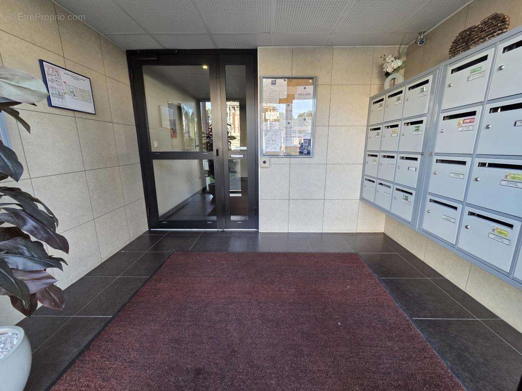 Appartement de standing 60m² hab ac balcon ascenseur et garage - photo 12
