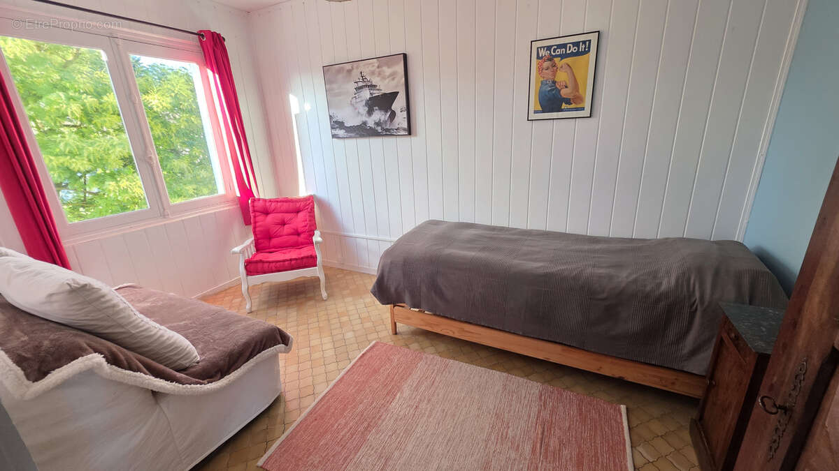 Maison à LA BREE-LES-BAINS