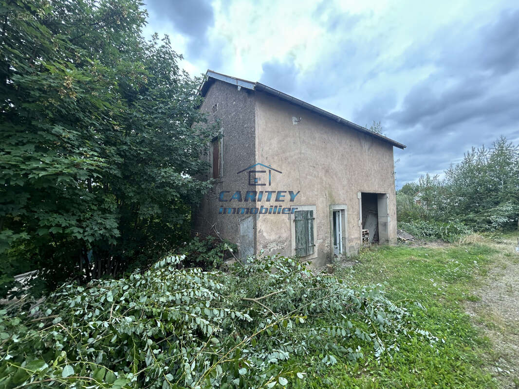 Maison à LUXEUIL-LES-BAINS