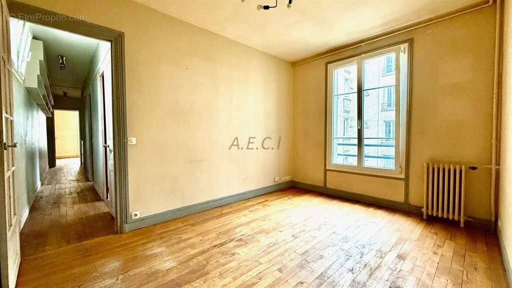 Appartement à ASNIERES-SUR-SEINE