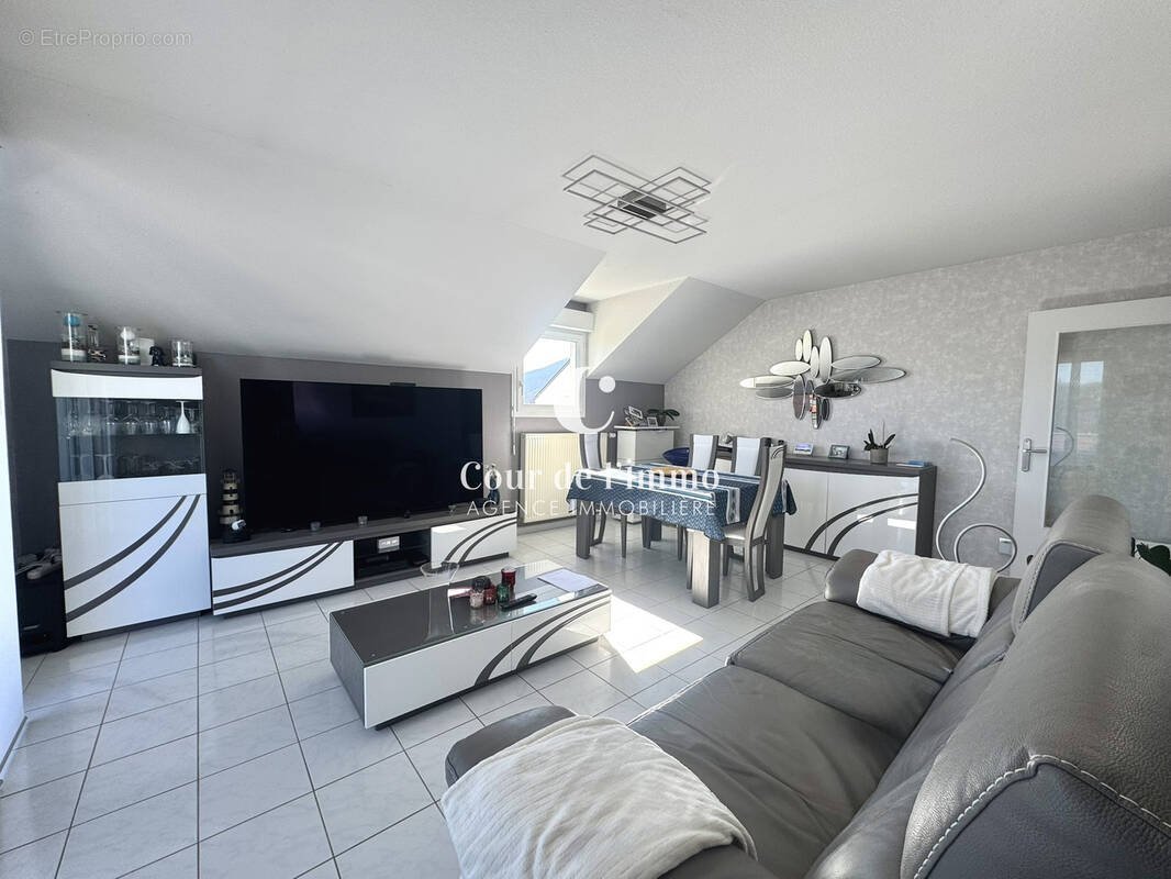 Appartement à GEX