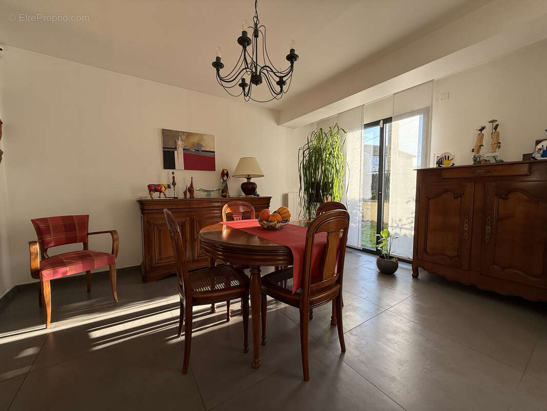 Maison à LE BLANC-MESNIL