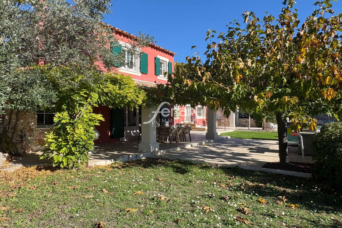 Maison à CALLAS