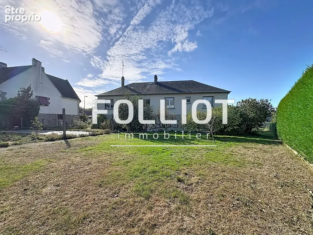Maison familiale de 106 m² avec 5 chambres et sous-sol complet à Avranches - photo 1