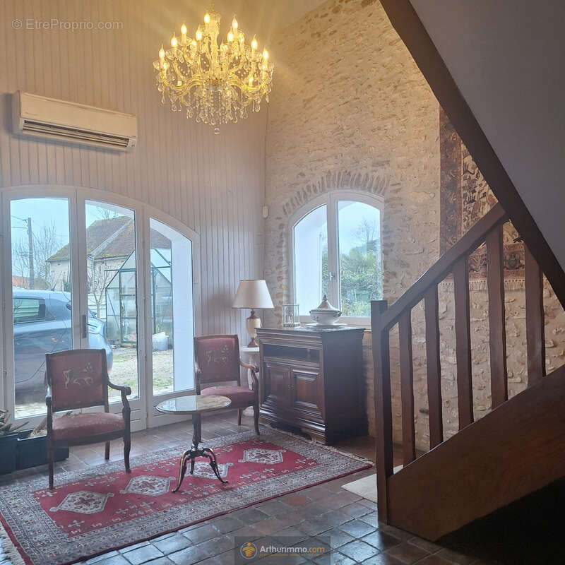 Maison à ROZAY-EN-BRIE
