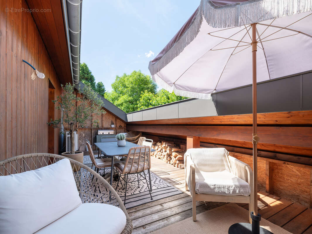 Appartement à SEVRIER
