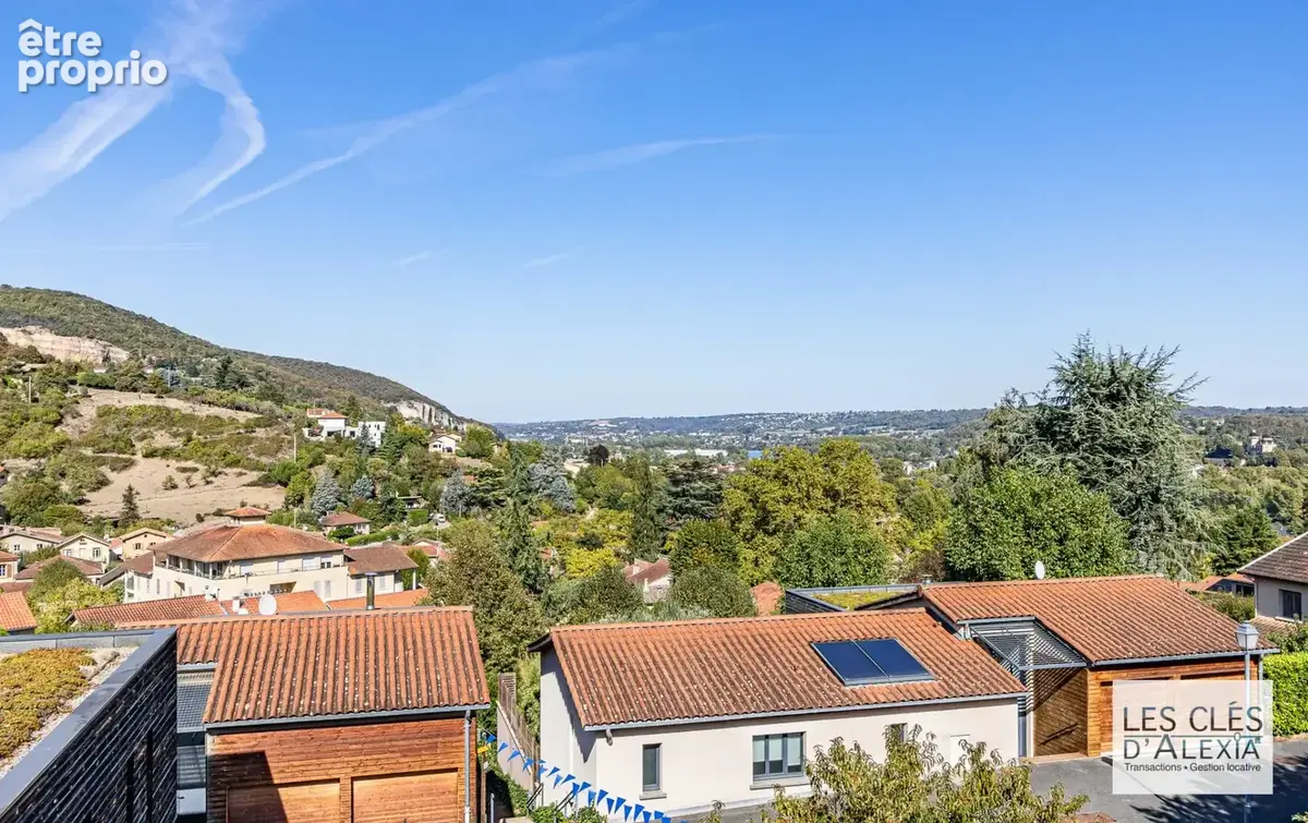 Saint-romain-au-mont-d’or – maison contemporaine aux volumes remarquables, jardin et piscine - photo 22