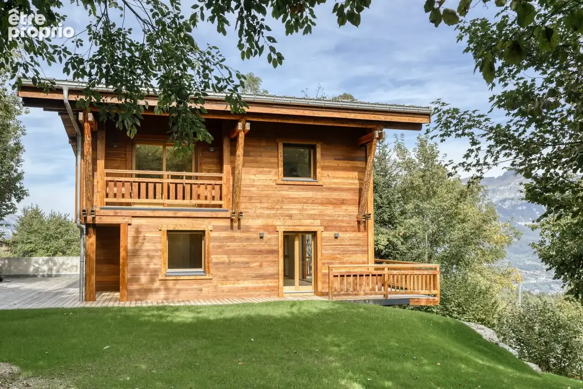 Maison à COMBLOUX