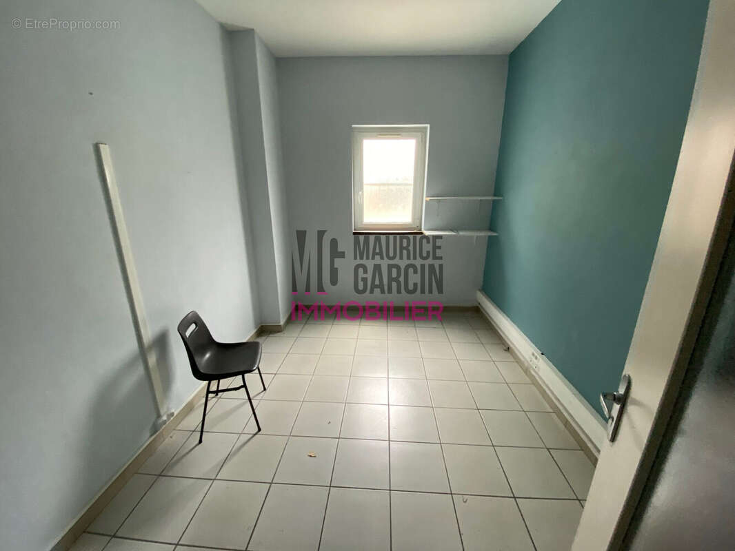 Appartement à SORGUES