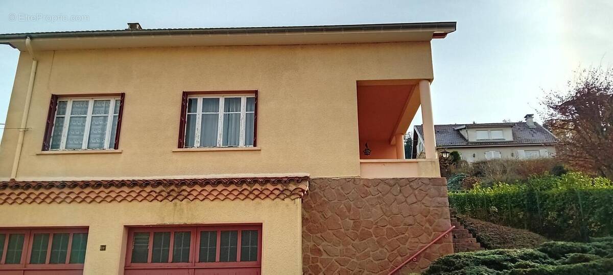 Photo 1 - Maison à COURS-LA-VILLE