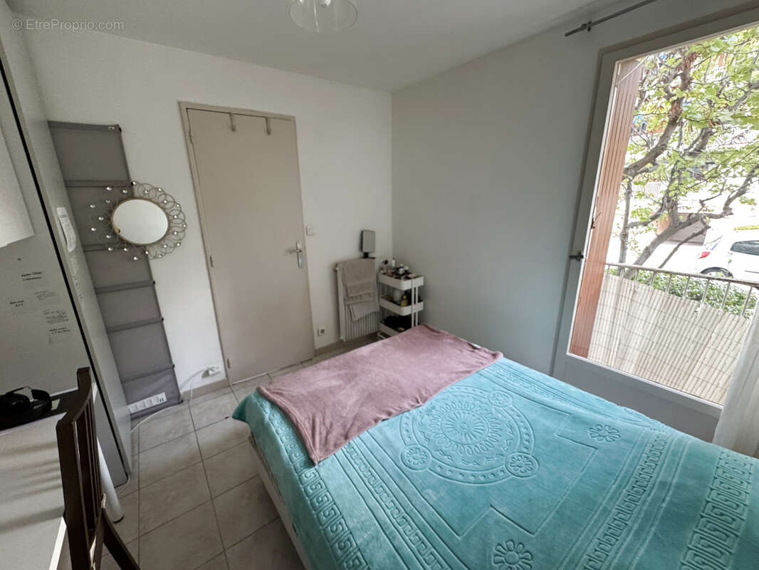 Appartement à MARSEILLE-9E