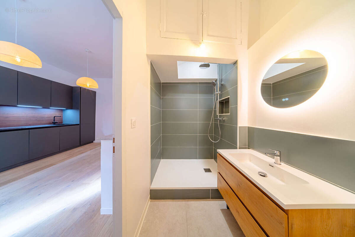 Appartement à AIX-EN-PROVENCE