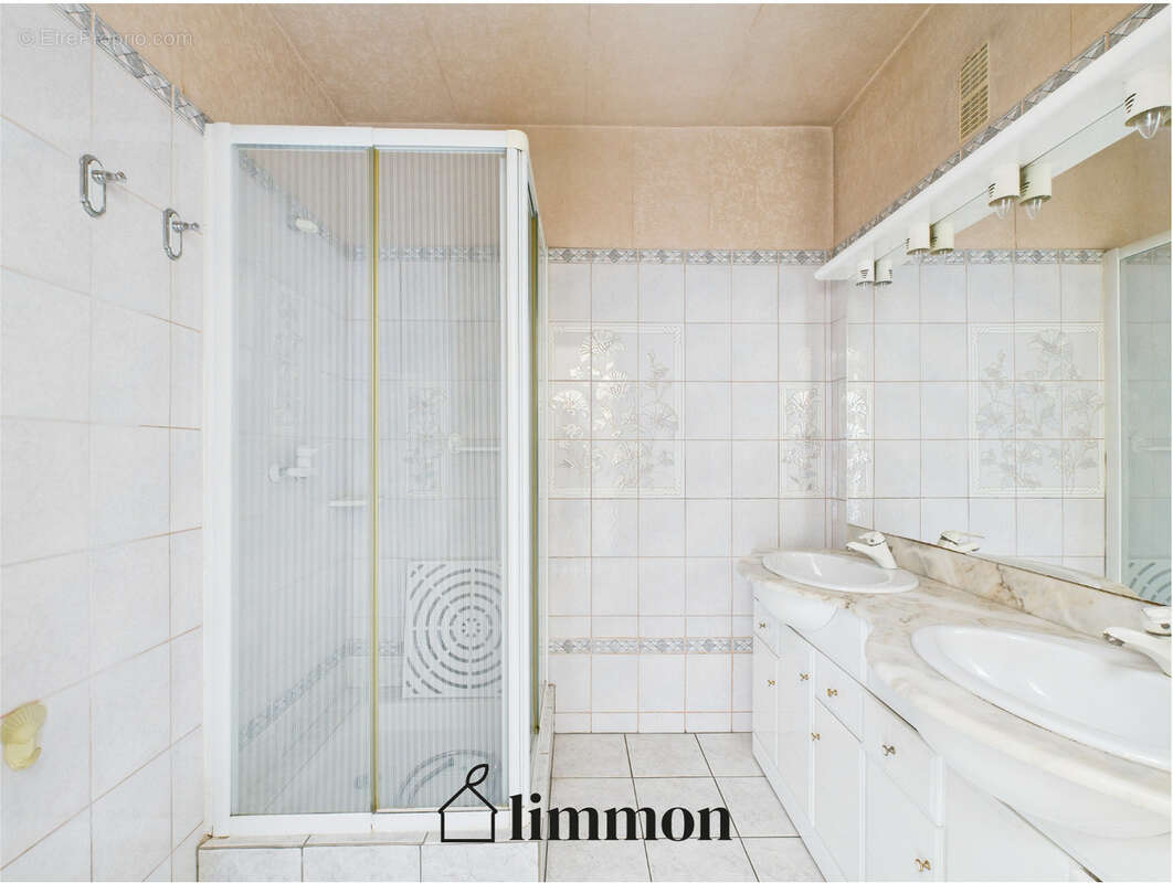 Appartement à LYON-4E