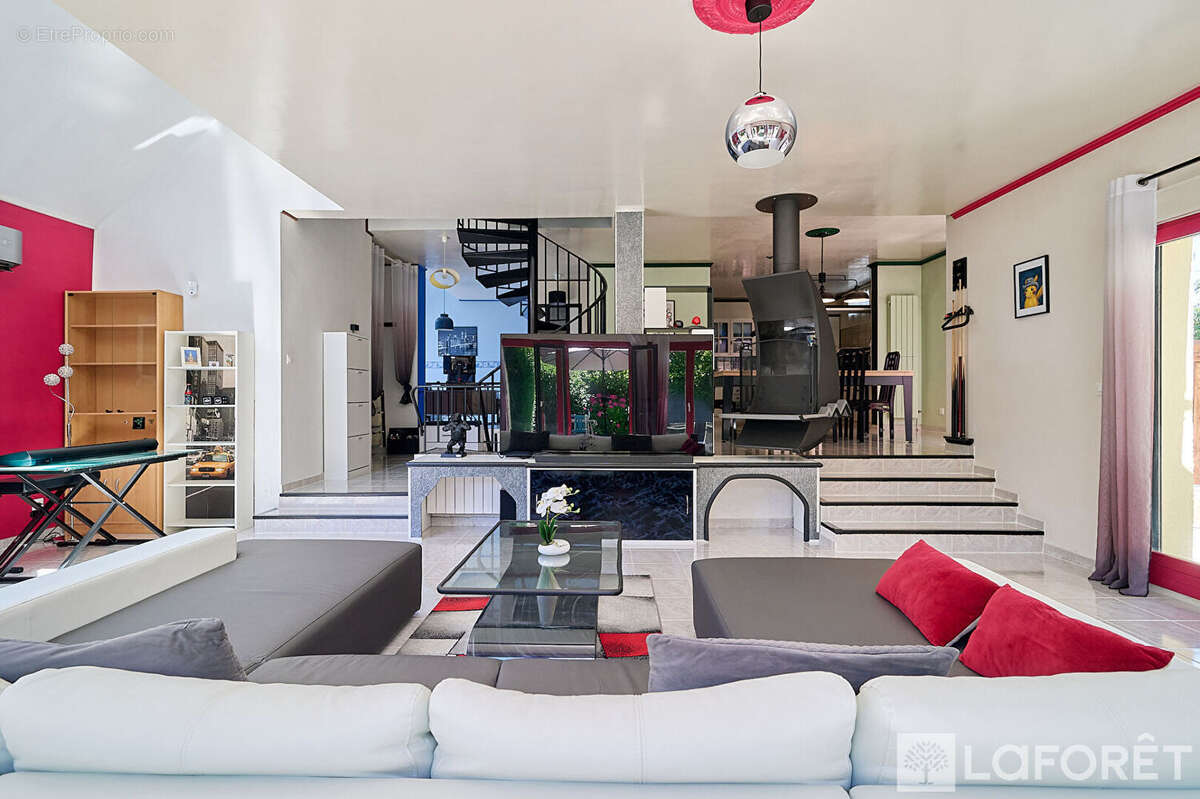 Maison à FRANCONVILLE