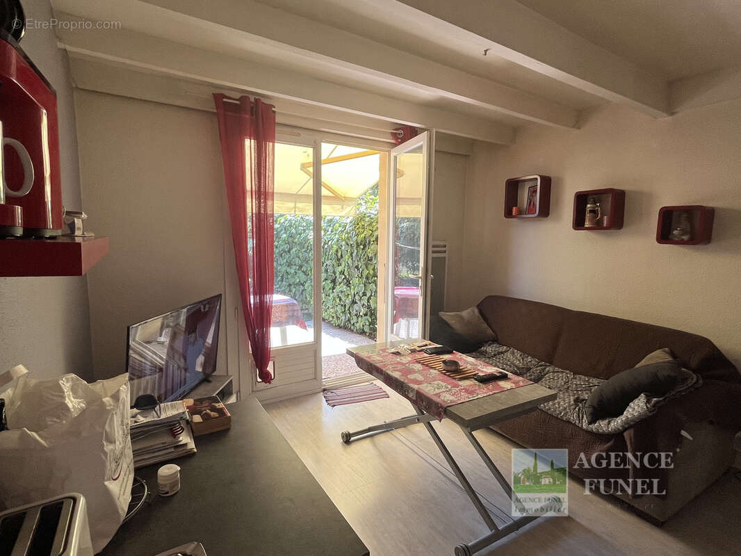 St Vallier-de-Thiey - Maisonnette Jumelée 2 Pièces + Mezzanine - Terrasse - Parking - Vendue Occupée - photo 3