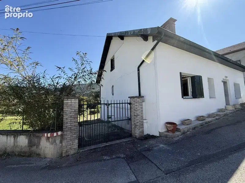 Photo Maison à Vaux-Les-Saint-Claude au prix de 220 000€