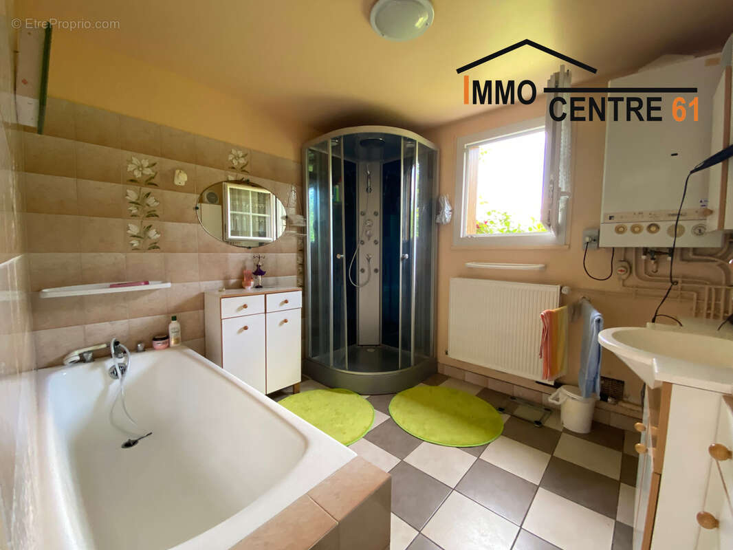 Charmante maison de campagne sur 4000m2 de terrain - photo 8
