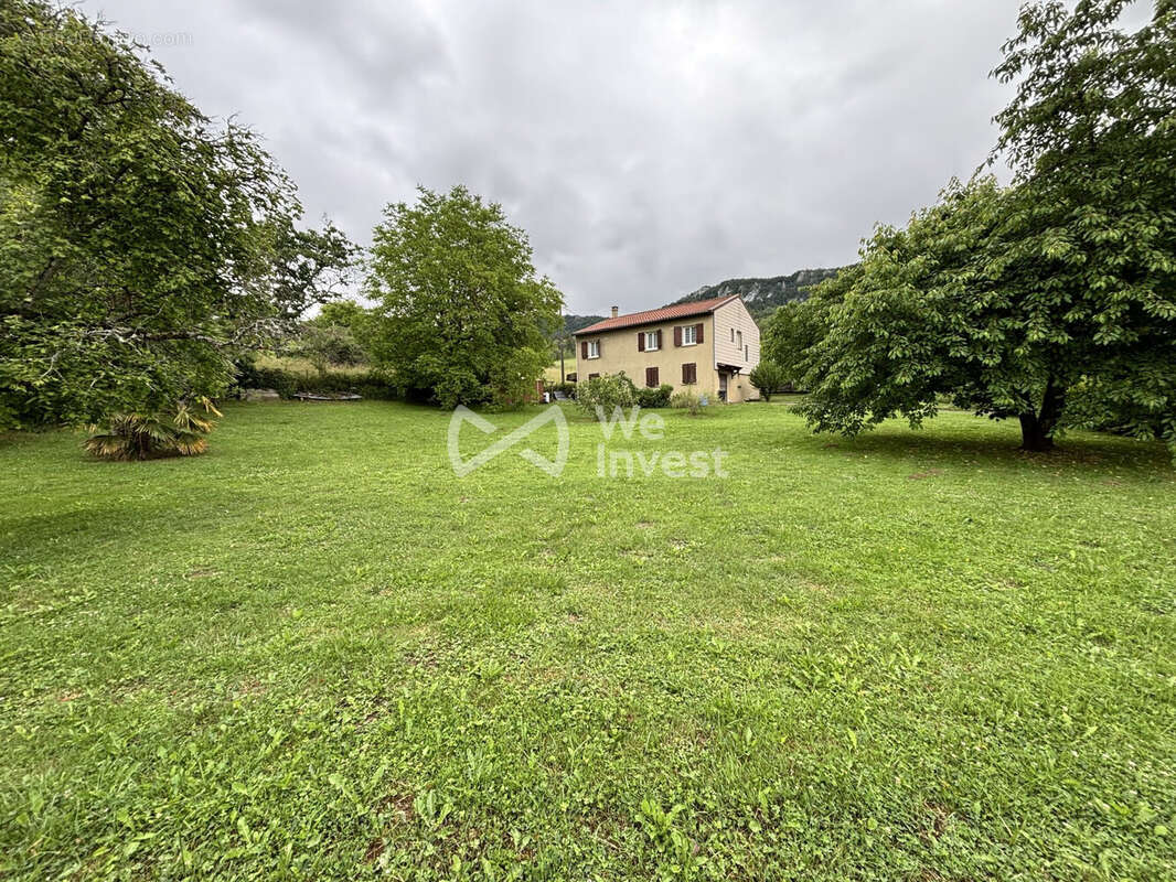 Maison 100 m² à Belesta  - photo 2