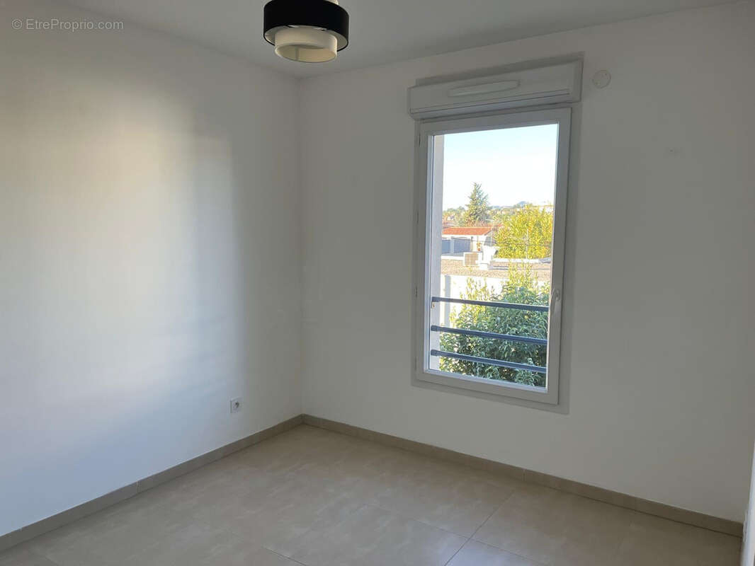 Appartelent t3 avec terrasse dans residence recente - photo 8