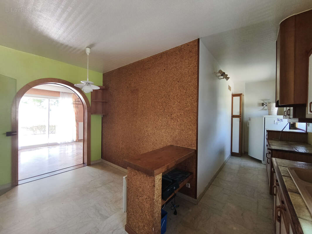 maison de plain pied sur 1700m2 de terrain - photo 7