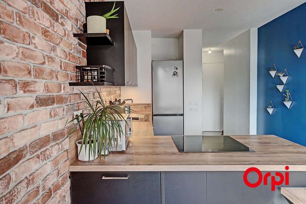 Appartement à RILLIEUX-LA-PAPE