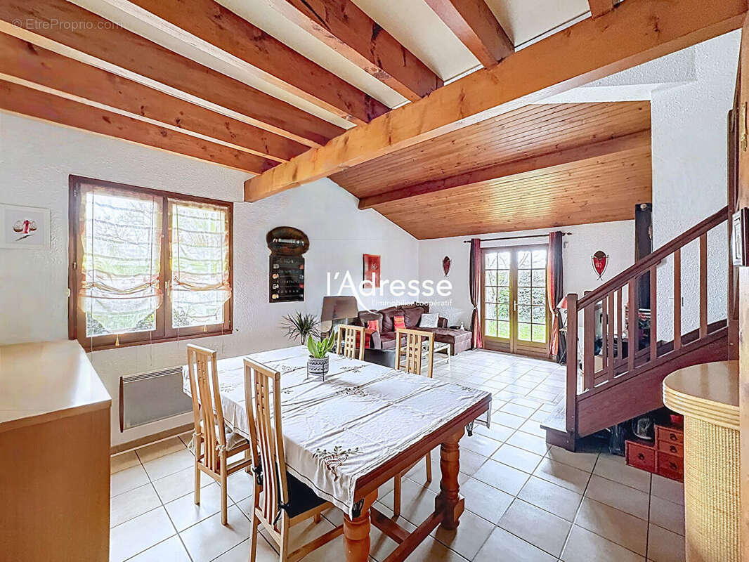 Exclusivité l'Adresse Immobilier - Plaisance du Touch - Maison T5 de 140 m2 sur un Terrain de 663m². - photo 6
