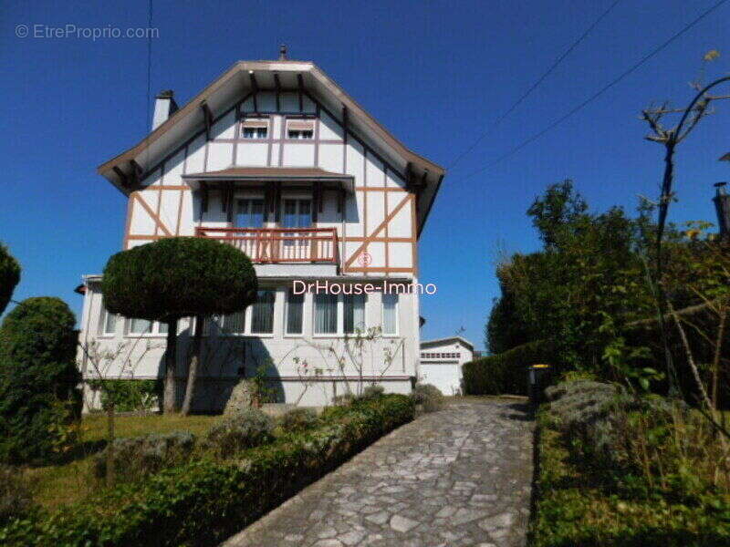 Maison à VITTEL