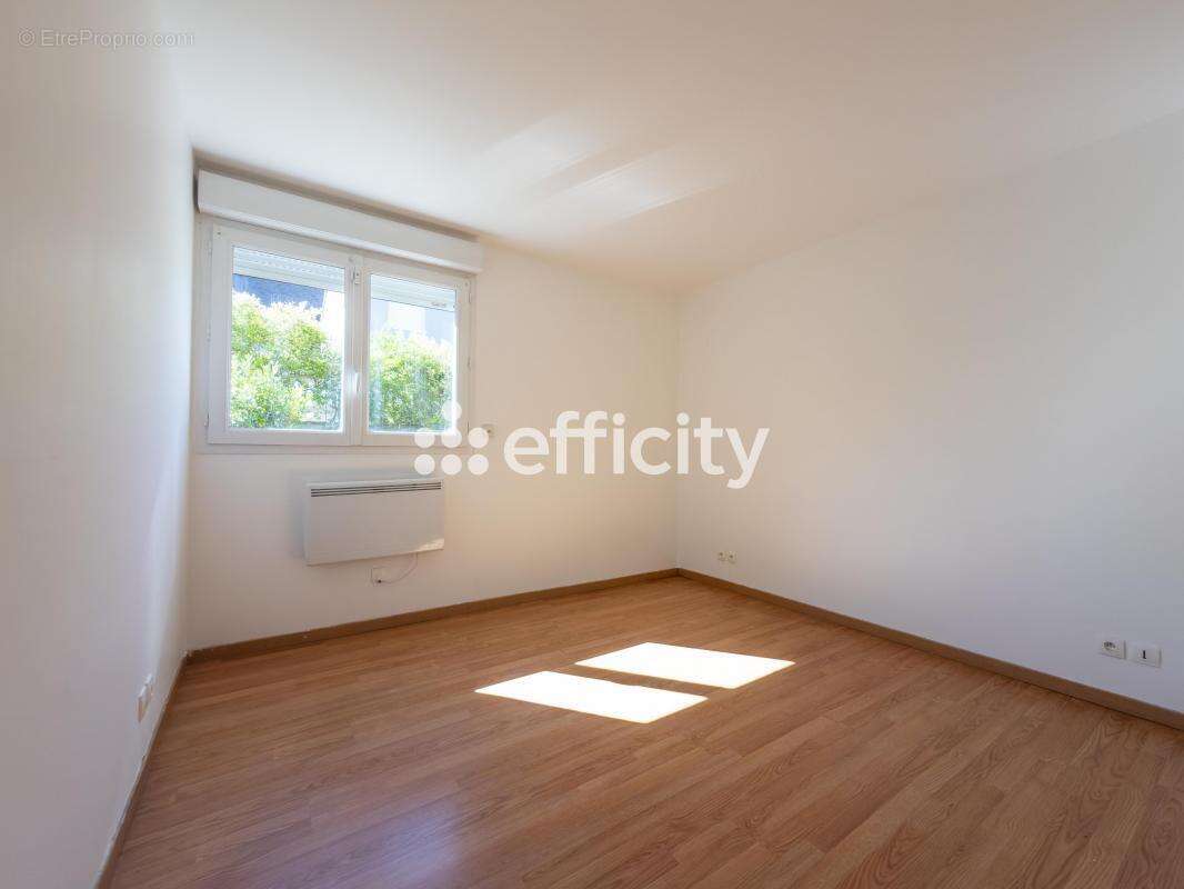 Maison à VILLEBON-SUR-YVETTE